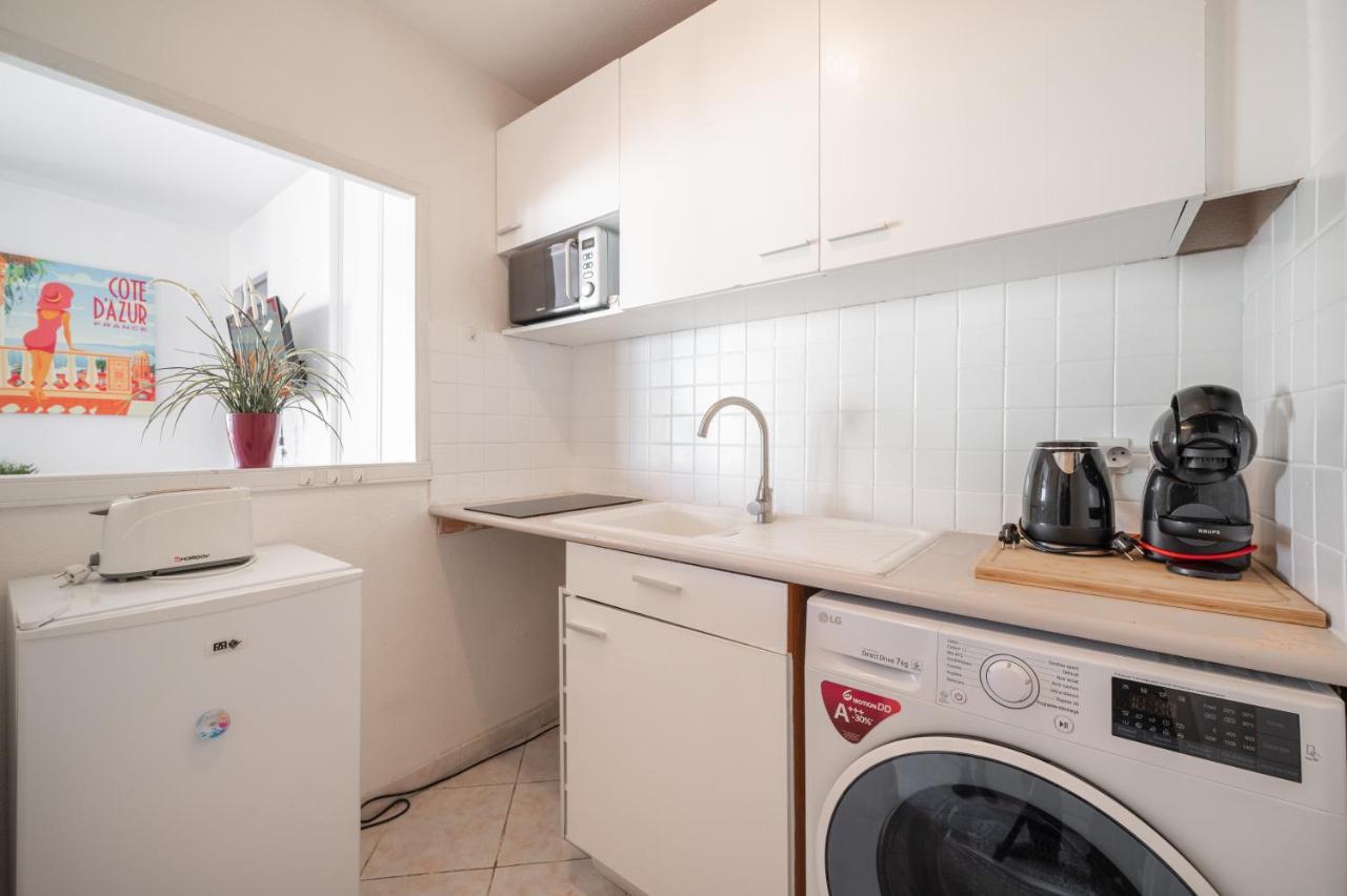 Appartement 4 Pers A 50M De La Plage, Avec Piscine Roquebrune-Cap-Martin Exteriör bild